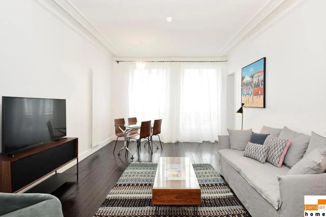 202095 - Charming Apartment For 6 People In The Heart Of Paris contacts